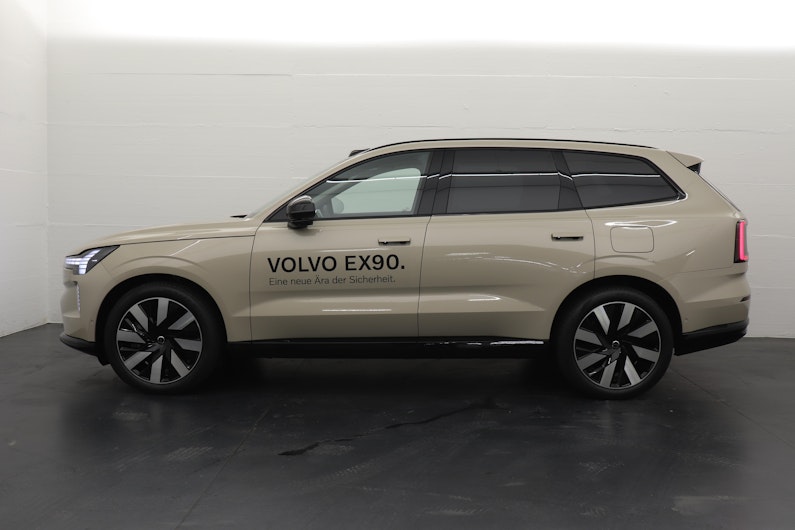 Vehicle image VOLVO EX 90