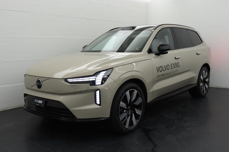 Vehicle image VOLVO EX 90