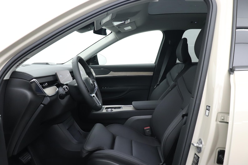 Vehicle image VOLVO EX 90