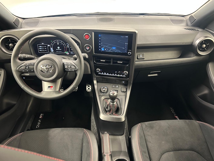 Vehicle image TOYOTA GR YARIS