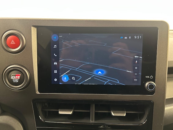 Vehicle image 8 Vehicle image 8