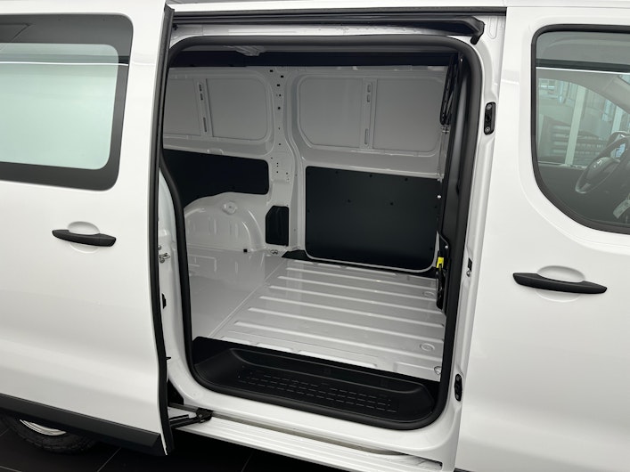 Vehicle image TOYOTA PROACE