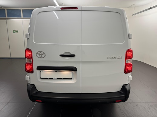 TOYOTA PROACE Van L2 2.0 D Advanced 3
