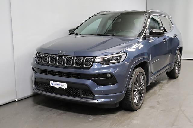 JEEP Compass 1.3 Turbo S: Jetzt Probefahrt buchen!