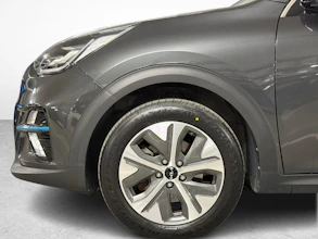 https://vehicle.imgix.net/3021773/72fbb9cf-16c7-403b-8513-bc32c2396221.jpg