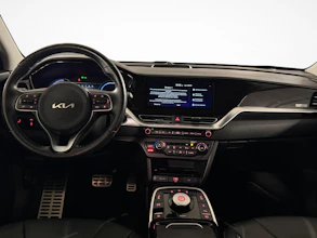 https://vehicle.imgix.net/3021773/cc108abd-4508-431a-9178-ff3590beb43c.jpg