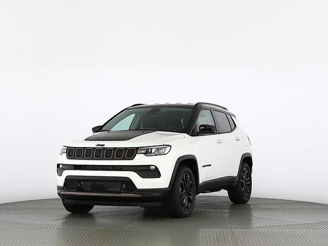 JEEP Compass 1.3 Upland 4xe: Jetzt Probefahrt buchen!