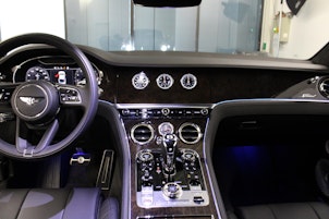 Vehicle image BENTLEY Continental GT 6.0 W12 Speed