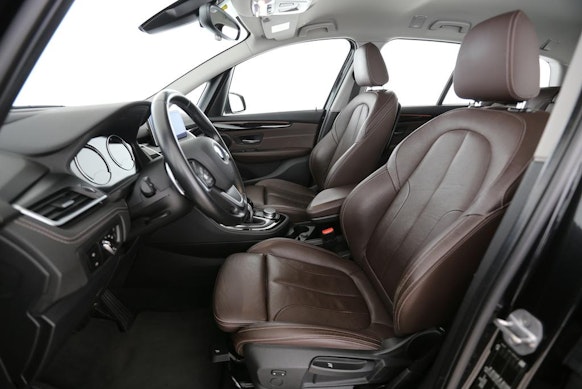 BMW 218d xDrive SAG Gran Tourer 2