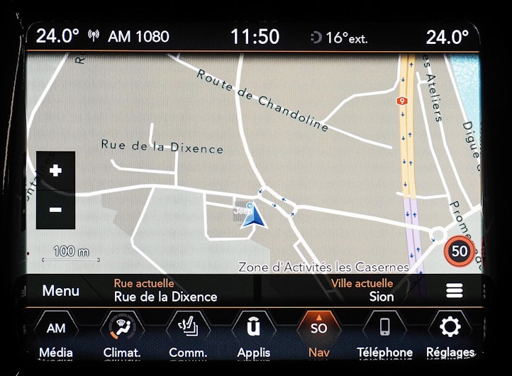 Vehicle image JEEP COMPASS