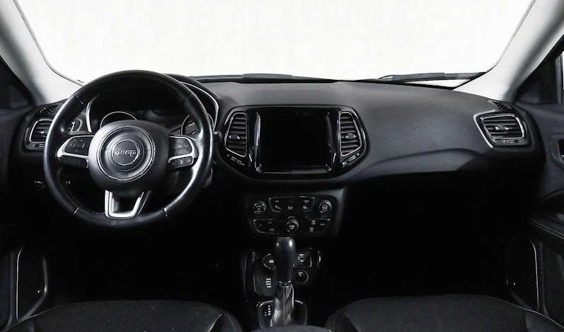 Vehicle image JEEP COMPASS