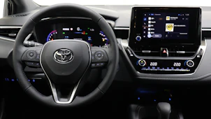 Fahrzeugbild TOYOTA Corolla 2.0 HSD Trend