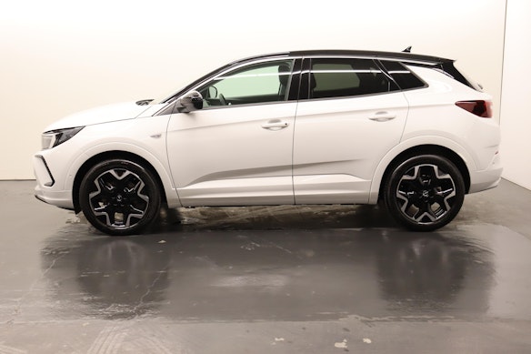 OPEL Grandland 1.2 T Elegance 3