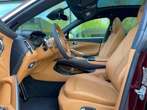 Vehicle image ASTON MARTIN DBX 4.0 V8 Bi-Turbo