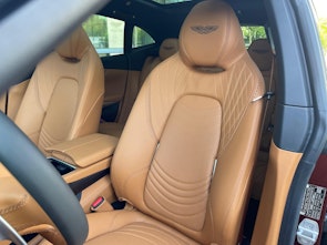 Vehicle image ASTON MARTIN DBX 4.0 V8 Bi-Turbo