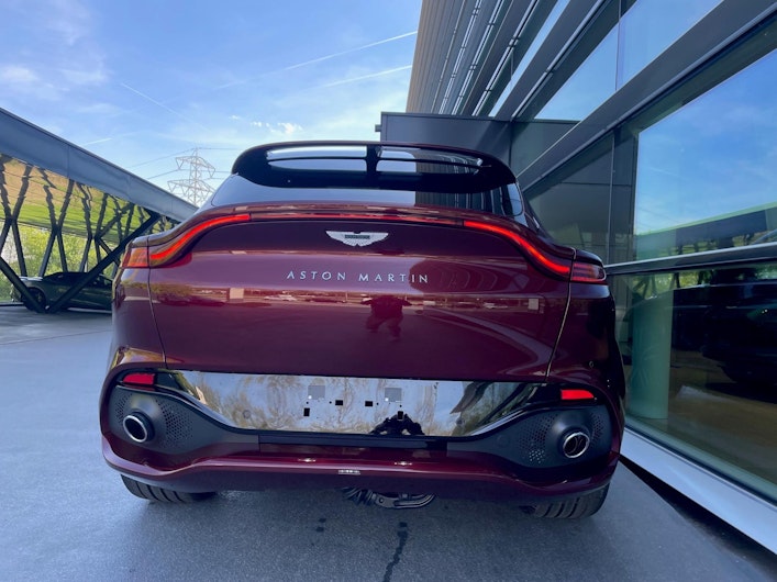 Vehicle image ASTON MARTIN DBX