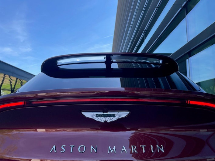 Vehicle image ASTON MARTIN DBX