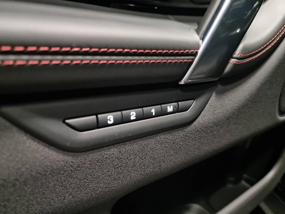 Vehicle image 7 Vehicle image 7