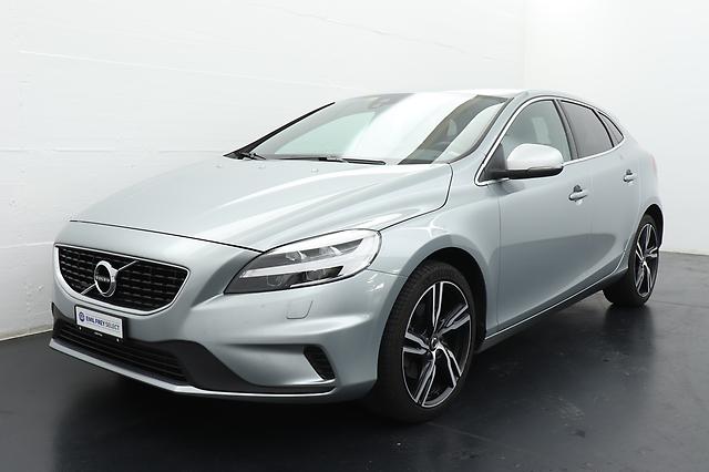 VOLVO V40 2.0 T2 R-Design S/S: Jetzt Probefahrt buchen!