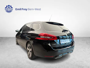 https://vehicle.imgix.net/3051652/c6378f9f-2d3d-48f6-9653-d1eea4a88451.jpg