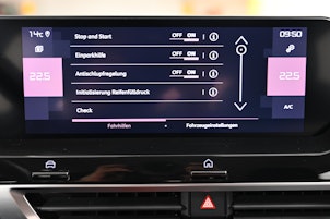 Vehicle image CITROEN C4 1.2 PureTech Swiss Edition