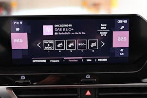 Vehicle image CITROEN C4 1.2 PureTech Swiss Edition