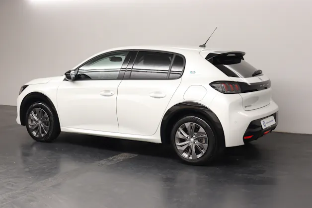 Peugeot 208 e-Allure - 100% Electric