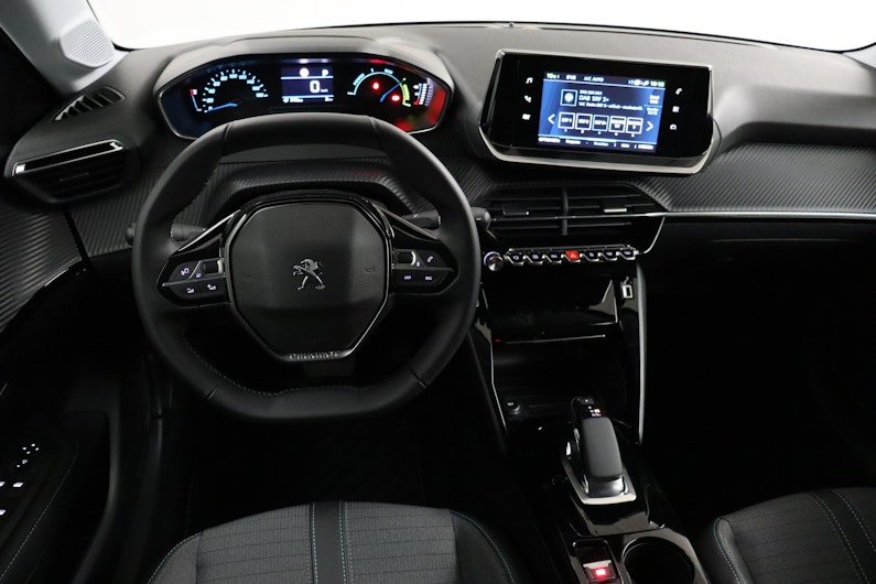Vehicle image PEUGEOT 208