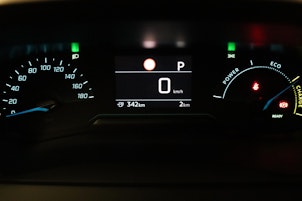 Vehicle image PEUGEOT 208 e-Allure - 100% Electric