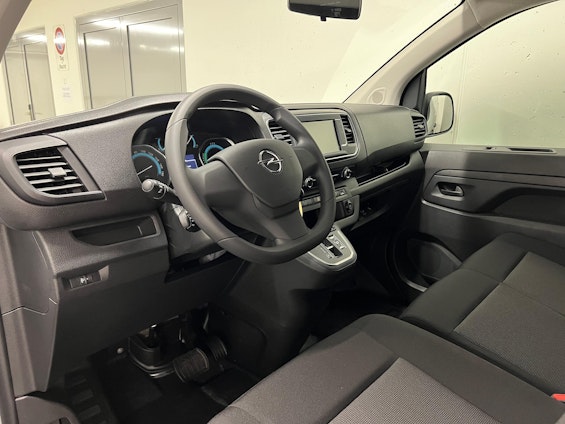 Vehicle image 7 Vehicle image 7