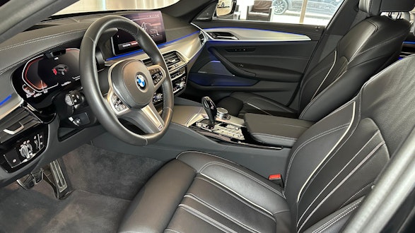 BMW 520d xDrive Touring 7