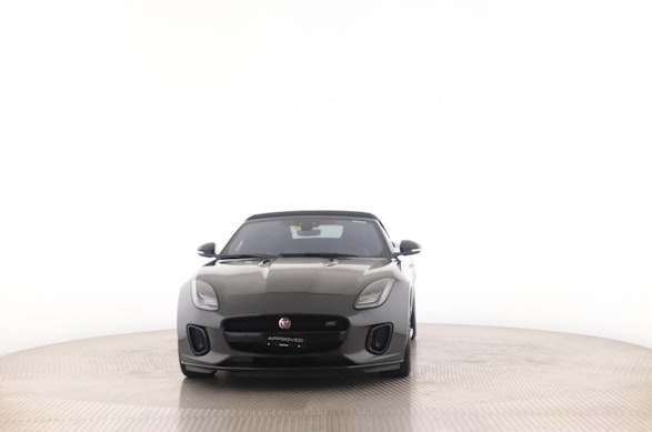 JAGUAR F-Type Convertible 2.0 Chequered Flag 7