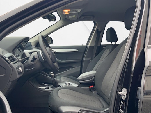 BMW X1 18d xDrive SAG 5