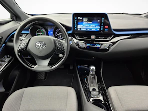 Fahrzeugbild TOYOTA C-HR 1.8 VVTi HSD Style