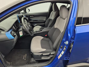 Fahrzeugbild TOYOTA C-HR 1.8 VVTi HSD Style
