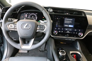 Vehicle image LEXUS RZ 450e Comfort