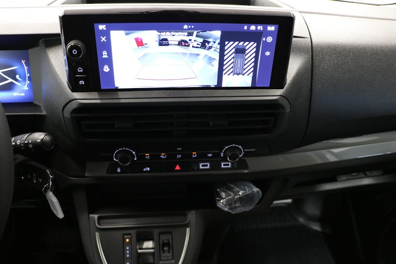 Vehicle image TOYOTA PROACE