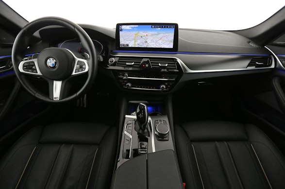 BMW 530d xDrive Touring 5