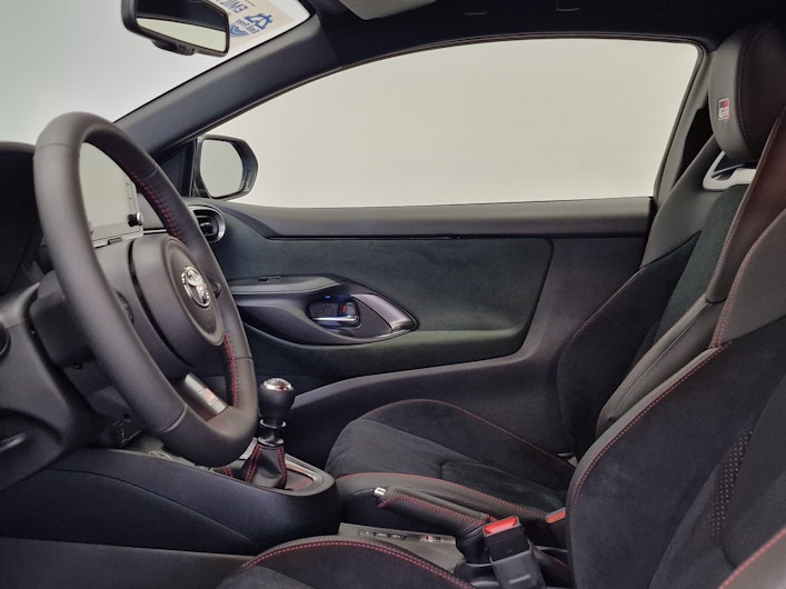 Vehicle image TOYOTA GR YARIS