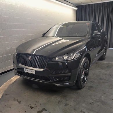JAGUAR F-Pace 3.0 V6 D Pure AWD 1