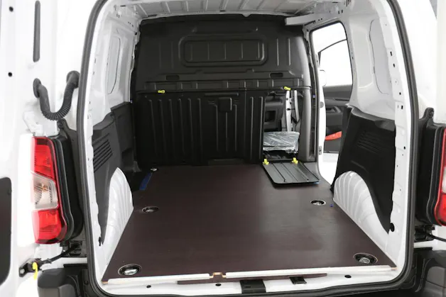 Opel -e Cargo 2.4 t Electric