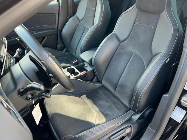 SEAT Leon ST 2.0 TSI 300 Cupra 4Drive DSG
