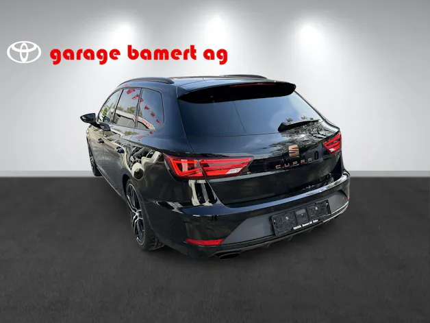 SEAT Leon ST 2.0 TSI 300 Cupra 4Drive DSG