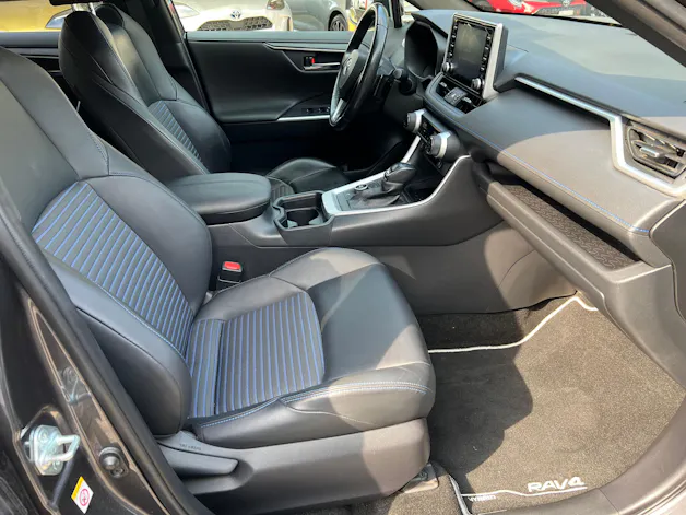 Toyota RAV4 2.5 HSD Style