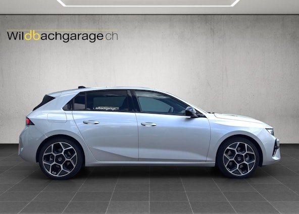 Vehicle image 5 Vehicle image 5