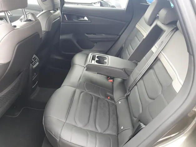 Citroën C5 X 1.6 Plug-in Hybrid Shine Pack