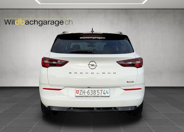 Vehicle image 3 Vehicle image 3