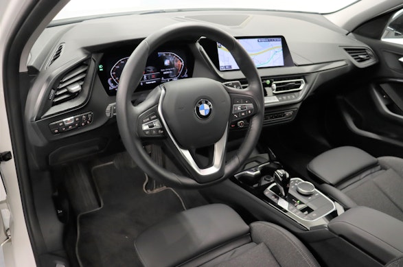 BMW 120d xDrive 5