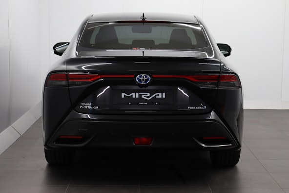 Vehicle image 10 Vehicle image 10