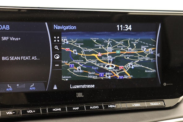 Vehicle image 5 Vehicle image 5